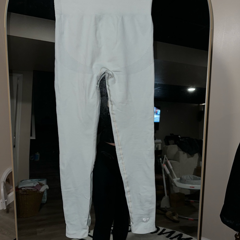 Woman’s Best Seamless Workout Pant